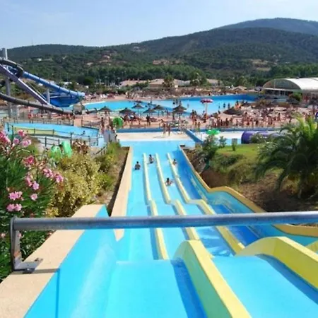 Villa- Mazet 59 Βίλα *