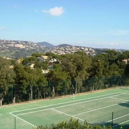 Villa- Mazet 59 Βίλα *