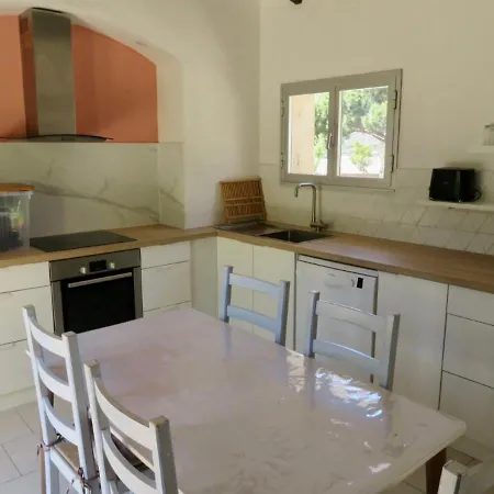 Βίλα Villa- Mazet 59 *